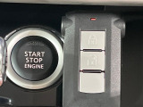 【オペレーションキー】カバンやポケットに入れたままでもドアの施錠・解錠が可能なスマートキーを装備。エンジンのオン・オフ時もカギを取り出す必要が無いからとっても便利です♪