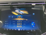 初年度登録から3年間は新車保証(メルセデスケア)を継承して、ご利用になれます。メルセデスケアは一部消耗品や、定期点検までも保証対象となりますので、保証が広範囲です。※詳しくはスタッフまでお問合せ下さい