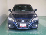 明度の高いLEDヘッドライトで、夜間の運転も安心です。