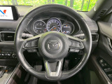 【純正革巻きステアリング】上質な革を使用することで、手にしっかり馴染みとても運転しやすいハンドルです♪