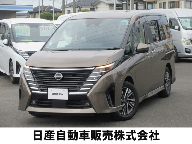 セレナ 1.4 e-POWER ハイウェイスターV 