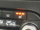 【シートヒーター】寒い日に重宝するシートヒーター!エアコンより早く温まってくれるので寒がりの人も安心ですね♪エアコンの温風は乾燥するから苦手、という方にもをおすすめです。