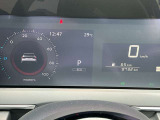 ☆視認性の良いメーターには、燃費情報など運転をサポートする様々な情報を表示します☆