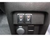 運転席/助手席シートヒーター付きです1