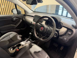 前席からの見晴らしは良く運転しやすいです。