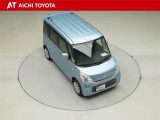 両側パワースライドドア付きだから、狭い駐車スペースなどでの乗り降りラクラク♪小さなお子さまのいるご家庭には嬉しい装備です。