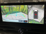 【アラウンドビューモニター】専用のカメラにより、上から見下ろしたような視点で360度クルマの周囲を確認することができます☆死角部分も確認しやすく、狭い場所での切り返しや駐車もスムーズに行えます。