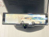【スマートルームミラー】ルームミラー上に車体後方カメラの映像を映し出すことで車内定員、荷物状況に影響をうけません★