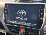 【大画面ナビ】人気の大型10インチナビを装備。存在感のある大画面はインパクト大!ナビ利用時のマップ表示は見やすく、テレビやDVDは臨場感がアップ!いつものドライブがグッと楽しくなります♪