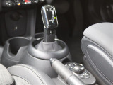 ◆LIBERALAは、輸入車選びの新たなスタイルを提案するインポート・セレクト・ブランドです。オーナー様となる方がクルマから直接感じる感性を第一にした、最良の一台との出会いをコーディネートいたします。