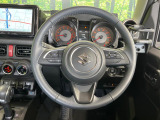 【ステアリングスイッチ】運転中、前方から目線をそらすことなく、オーディオ等の操作が可能な便利機能!安心&快適なドライブを演出してくれます♪