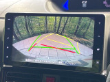 【バックカメラ】駐車時に後方がリアルタイム映像で確認できます。大型商業施設や立体駐車場での駐車時や、夜間のバック時に大活躍!運転スキルに関わらず、今や必須となった装備のひとつです!