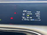 【スピードメーター】メーターがシンプルで見やすく運転しやすいですね!