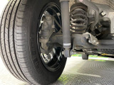 お車を安心してお乗りいただく為には、足回りの定期点検が欠かせません。サービスサポート(有償保証)では無料点検もご提供しており、安心のカーライフをお過ごしいただけるサポート体制が整っています。