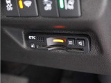 ◆ETC◆有料道路を利用する際にスムースに通過でき、わずらわしい料金支払いから開放されます!今や無いと不便に感じるほど必需品の装備ですね♪