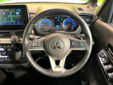 【純正革巻きステアリング】上質な革を使用することで、手にしっかり馴染みとても運転しやすいハンドルです♪