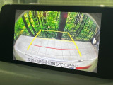 【バックカメラ】駐車時に後方がリアルタイム映像で確認できます。大型商業施設や立体駐車場での駐車時や、夜間のバック時に大活躍!運転スキルに関わらず、今や必須となった装備のひとつです!