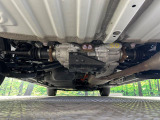 【本州仕入れ】のお車ですので、エンジンルームや下回りのサビも比較的少なく、お車を長く乗りたい方にぴったりの1台となっております♪