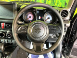 【純正革巻きステアリング】上質な革を使用することで、手にしっかり馴染みとても運転しやすいハンドルです♪