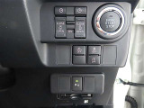 両側電動のスライドドアで楽々スムース!運転席からも開閉の操作もできます♪キーのスイッチひとつで自動開閉できる便利な機能もついてます♪