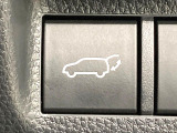 【パワーバックドア】スマートキーや運転席のボタンを押すだけでリアゲートが自動で開閉します!荷物を持っている時や、高い位置にあるバックドアを閉める際に便利な機能です♪