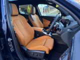 BMW Premium Selection 江戸川は、約20台の展示スペースがあり、常時新車拠店より厳選された認定中古車が続々と入庫しております。