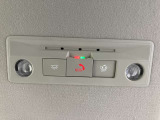 あおり運転をされても安心!緊急通報も可能、ボタンを押すだけでオペレーターにつながるSOSコール付。(別途登録費用が必要となります。)