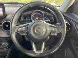 【ステアリングスイッチ】運転中、前方から目線をそらすことなく、オーディオ等の操作が可能な便利機能!安心&快適なドライブを演出してくれます♪