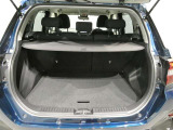 U-Carの販売だけでなく自動車保険、携帯電話の販売も行っております。