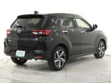 衝突被害軽減ブレーキなどを搭載した「サポカー」です。安全機能の詳細は販売店スタッフまでおたずねください。