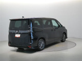 ご覧の車両以外にも多数のU-CARを展示販売しております。