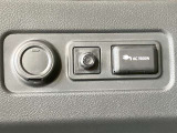 ラゲッジルームに100V AC電源(1500W)付き!キャンプや万一の災害時には非常用電源としても活用できます!