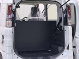荷室はシートアレンジを行うことで広い荷室にすることが可能です 様々なシーンで活躍できますね