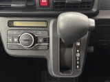 オートエアコンで操作も簡単です♪寒い冬も暑い夏でも車内快適!