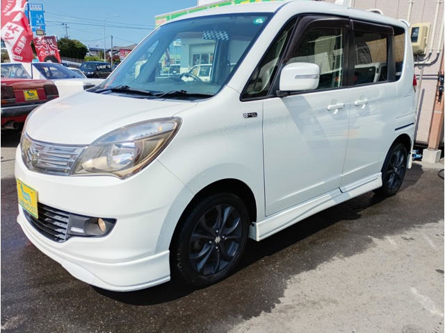 ソリオ 1.2 ブラック&ホワイトII 4WD