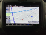 ワイド画面のナビゲーションはフルセグTV対応のGathers純正メモリーナビを搭載しています。Bluetoothオーディオ機能がありますので、スマートフォンなどの音楽も再生できます。