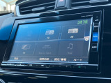 純正インターナビ付きでフルセグ・DVD再生・Bluetoothなど付いてとても便利な車両です♪