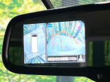 【アラウンドビューモニター】専用のカメラにより、上から見下ろしたような視点で360度クルマの周囲を確認することができます☆死角部分も確認しやすく、狭い場所での切り返しや駐車もスムーズに行えます。