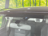 【アイサイトVer3】前方の車両等を検知し、衝突しそうな時は警報で注意を促し、ブレーキを踏む力をサポート。ブレーキを踏めなかった場合は衝突被害軽減ブレーキが作動、衝突回避をサポートします。