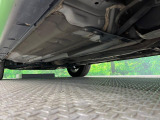 お車を安心してお乗りいただく為には、足回りの定期点検が欠かせません。サービスサポート(有償保証)では無料点検もご提供しており、安心のカーライフをお過ごしいただけるサポート体制が整っています。