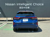 落ち着いた上品なリヤスタイル。3ナンバー車で、どっしり安定感があります