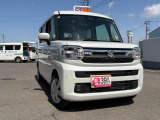 キッズスペースもございます♪お子様連れの方もごゆっくりとお車を見ていただけます☆