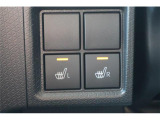 運転席/助手席シートヒーター付です。