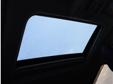 【車屋】として、長く車業界に従事した経験豊富なスタッフが在籍しております。