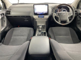 ランドクルーザープラド 2.8 TX ディーゼル 4WD 4WD サンルーフ