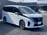 セレナ 2.0 ハイウェイスターV Vセレクション 4WD 