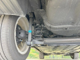 お車を安心してお乗りいただく為には、足回りの定期点検が欠かせません。サービスサポート(有償保証)では無料点検もご提供しており、安心のカーライフをお過ごしいただけるサポート体制が整っています。