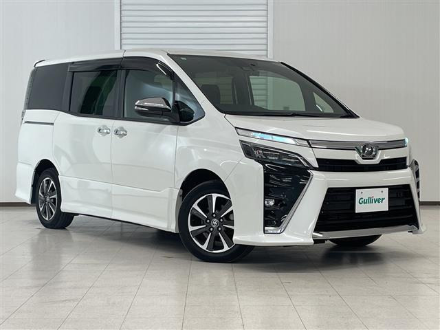 ヴォクシー 2.0 ZS 煌II 修復歴無し