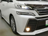 LEDヘッドライトです。デザイン性がよくとても明るいので、夜間の走行や悪天候でも安心です。しかも長寿命!