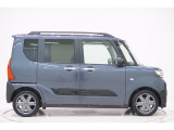 県内13店舗にて常時500台以上ダイハツ車を展示中です。見て、触って、納得のいく一台をぜひ見つけてください。